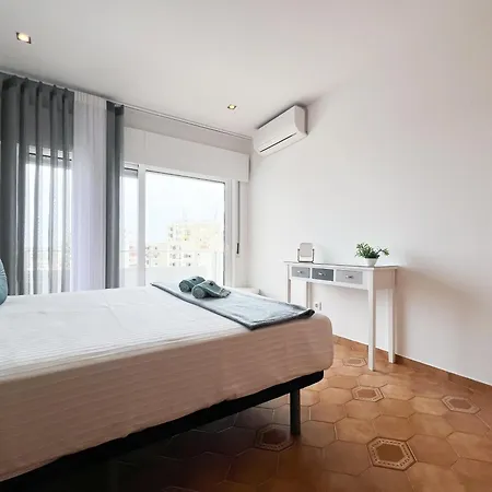 Penthouse T3 Com Terraço E Bbq Apartamento Portimão