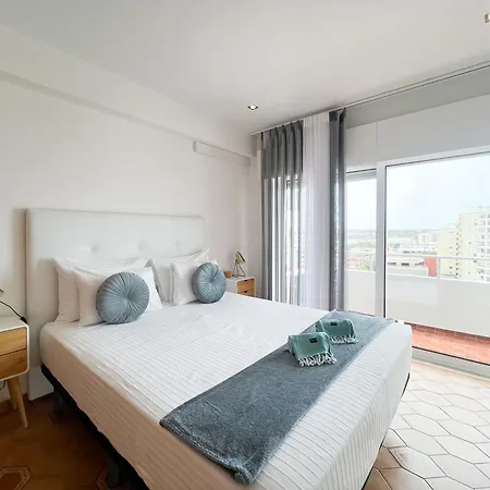 Penthouse T3 Com Terraço E Bbq *