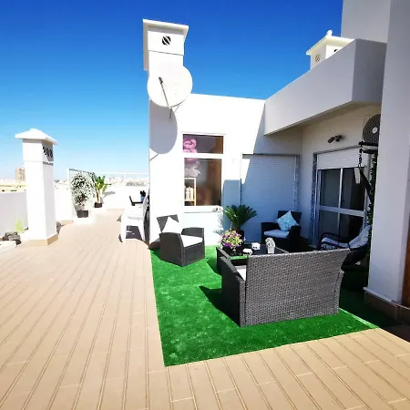 Penthouse T3 Com Terraço E Bbq *